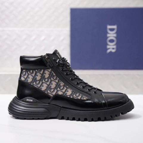 Christian Dior Combat Ankle Boot