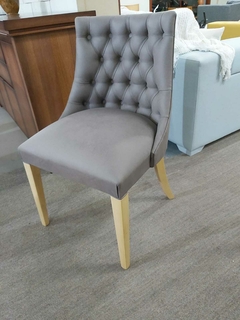 Silla Clara con capitoné