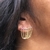 Brinco Ear Cuff 8 Zircônias Multicolor com Corrente em Banho de Ouro 18k