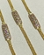 Pulseira Elos Duplos com Placa Cravejada com Micro Zircônias Coloridas em Banho Ouro 18k - comprar online