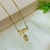 Colar Mãe com Pingente de Menina Banhada a Ouro 18k