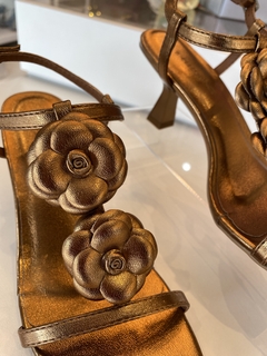 Livia Bronze - comprar online