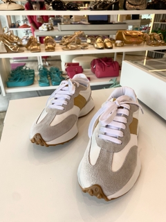 Imagem do Tenis de Couro Branco Ocri