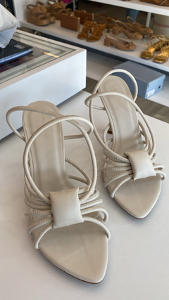 Dominique Off White