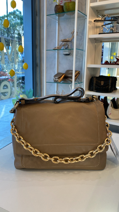 Bolsa artesana com correntaria - comprar online