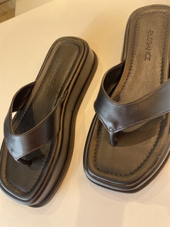 Toe Sandals na internet