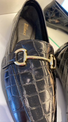 Loafer Bia Preto na internet