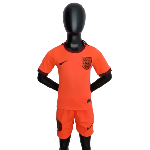 Kit Infantil Inglaterra Edição Especial 22/23 Nike - Laranja