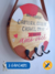 Detalhes do Porta chave feito com pinus personalizável com 18cm e 3 ganchos para decorar entrada da casa, com o acabamento de tira de couro para pendurar na parede