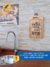 Aviso que a tábua de corte personalizada é apenas decorativa, então não é para ser usada no corte de alimentos.
