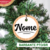enfeite de natal escrito o nome feito com madeira pinus para pendurar na árvore de natal. Decoração natalina personalizada com barbante preto e branco. Lembrança de natal para amigos
