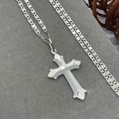 Pingente Cruz com detalhes