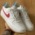 Air Force 1 Retrô Tricolor na internet