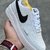 Air Force 1 'White Black' na internet