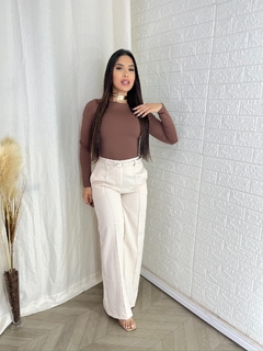 Calça Alfaiataria Risca na internet
