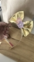 Tiara Inquebrável com Dentinhos, Laço Dourado e Flores em Crochê na internet