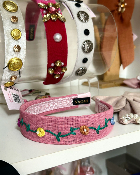 Tiara Rosa Linho Misto Bordada