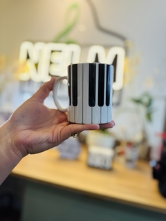 CANECA TECLAS na internet