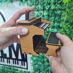 Imagem do Mini Órgão com pedaleira alongada - MDF