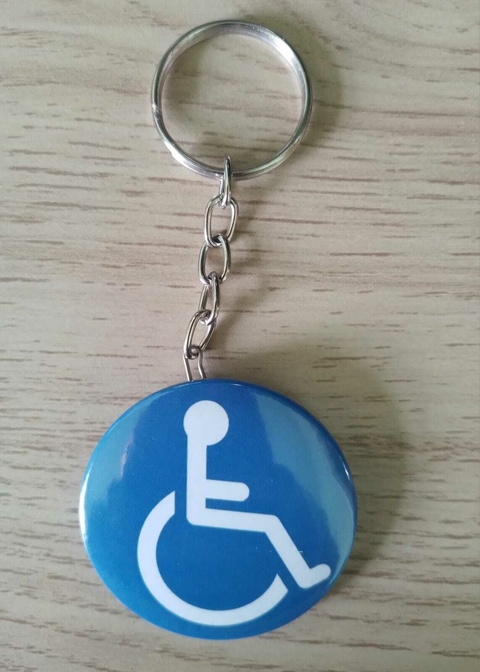 chaveiro cadeirante símbolo acessibilidade