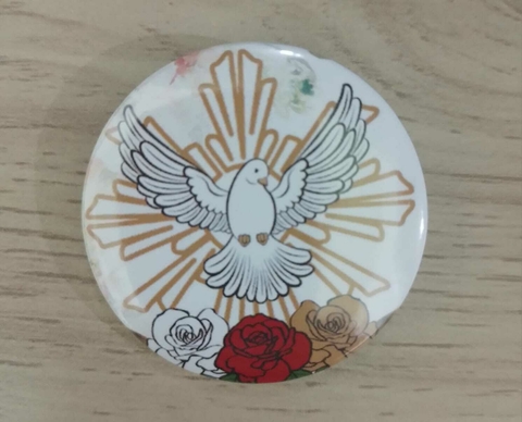 broche espírito santo de deus católico