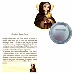Botton com cartão de oração de Santa Clara