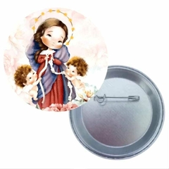 Botton com cartão de oração de Nossa Senhora desatadora dos nós