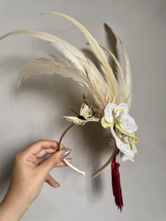 Tiara Carnaval Orquídea com Penas