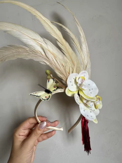 Tiara Carnaval Orquídea com Penas - comprar online