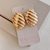 Brinco Bold Trabalhado Dourado - comprar online