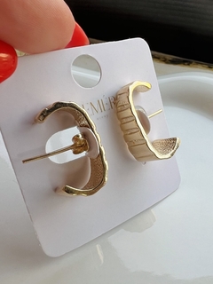 Ear hook Aro Listrado - Dourado 2088 - comprar online