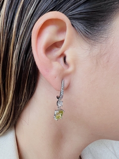 Brinco ear hook chuva-de-ouro 0554 - comprar online