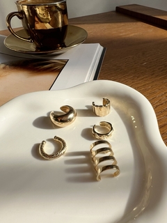 Piercing Fake Quatro Aros - Dourado 2049 na internet