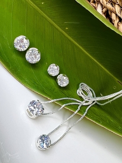 Brinco Ponto de Luz M - prata 3033
