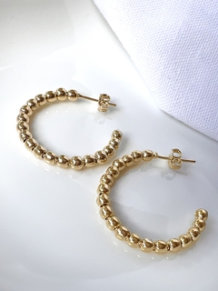 Argola Bolinhas M - dourado 2020