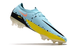 Chuteira Nike Phantom GT2 - comprar online