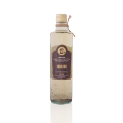 Cachaça Ouro Armazenada em Barril de Carvalho VOVÓ NINÍ - 500 ml - comprar online