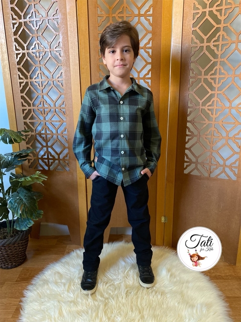 Conjunto de camisa xadrez em flanelado e calça em Sarja Luc.Boo