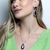Conjunto quadrado com zircônias e gota safira cristal - Semijoia em Ouro 18K