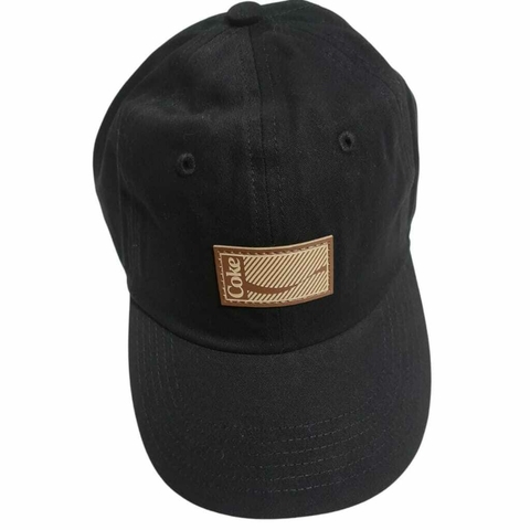 BONE COCA COLA PATCH COURO APLICADO BORDADO FRONTAL DORA U PRETO - comprar online