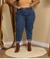 Calça Mom Jeans na internet