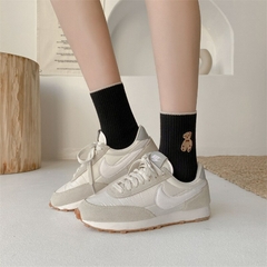 Lote de 3 pares de meias femininas de algodão com urso bordado Kawaii - Higher Self