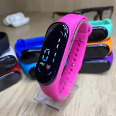 Relógio M7 digital led Esportivo A prova água pulseira colorido feminino masculino na internet