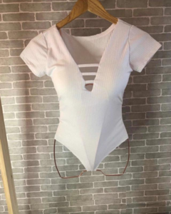 Body Tiras na internet