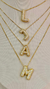 COLAR INICIAL A ZIRCÔNIA DOURADO - MARAVILHOSA ACESSORIOS