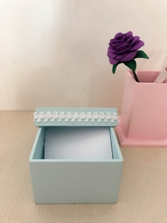 Caixa 8x8 com Renda - comprar online