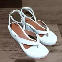 Imagem do Tamanco Anabela de Dedo Flat Verão Bico Redondo Salto 7cm Super Leve Novidade