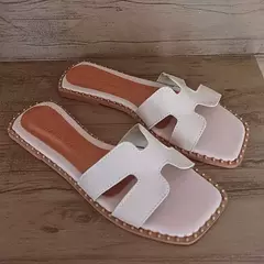 Sandália Rasteirinha H Nude Novidade em Promoção - Rispa Calçados