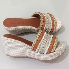 Tamanco Plataforma Baixa Leve Peep toe Strass Novidade em Promoção na internet