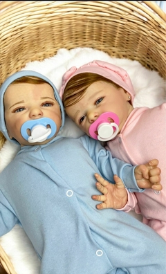 BEBÊ REBORN CASAL ATICUS - (GÊMEOS) - TECIDO - DE 3 A 4 DIAS ÚTEIS PARA FABRICAÇÃO